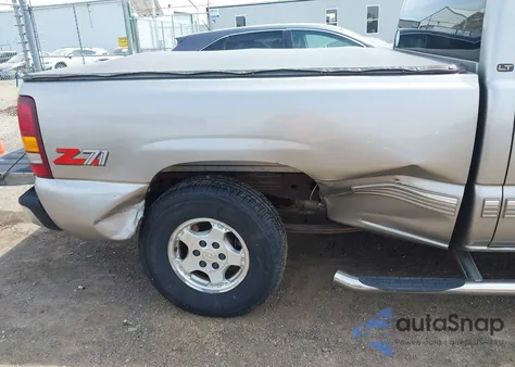 2000 Chevrolet Silverado 1500 Lt из США, поврежденный, VIN 1GCEK19T5YE308296